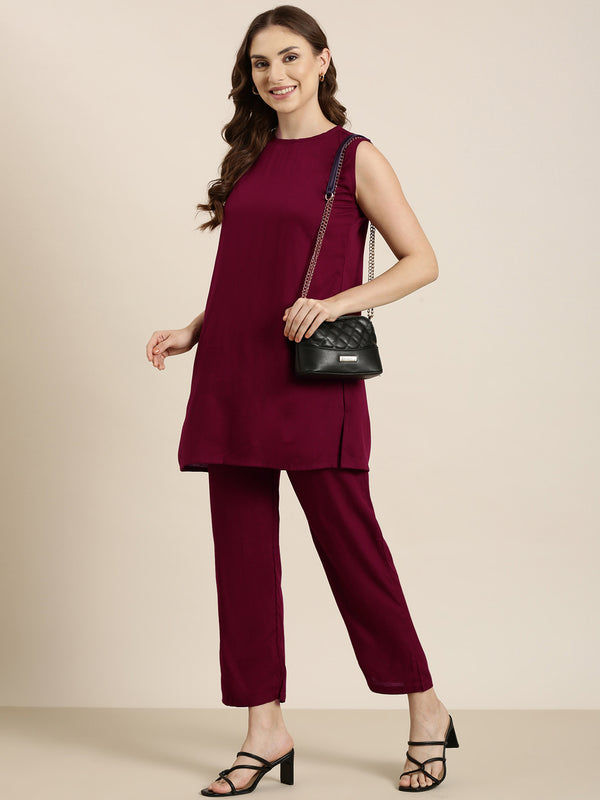 Wine sleeveless kurta co-ord set