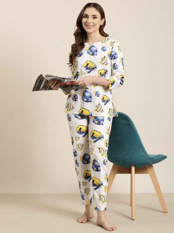 Notched neck blue fish pj set